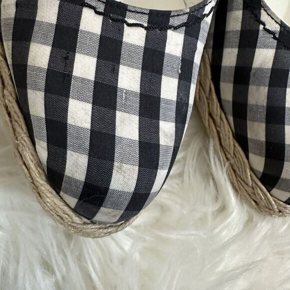 Stuart Weitzman Womens Espadrille Sandal Size 7 Closed Toe Wedge Checkered Beach - Picture 3 of 6